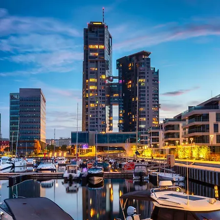 20th Floor Beautiful Sea Towers Daire *