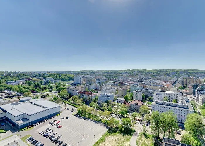 20th Floor Beautiful Sea Towers *